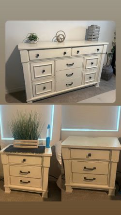 Dresser and nightstand set - hardly used