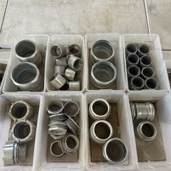 LOT* Thomas & Betts Metal Conduit Fittings / Couplings / Adapters