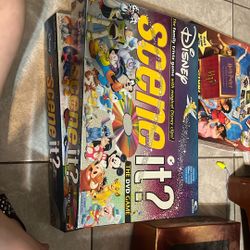 Disney Scene It? DVD /board Game