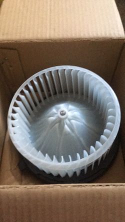 GMC Sierra 1500/2500 HD Blower Motor Assembly 2003-2007 for (contact info removed)1