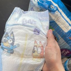 Luvs diapers size 5