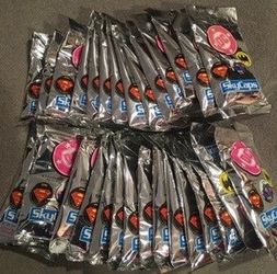 1993 Skybox DC Skycaps factory sealed 29 Factory Sealed/UNSEARCHED-Packs Pogs Batman Superman