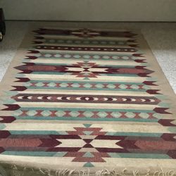 Hand Woven Native American Navajo Wool Rug 66”x 104" in Great Condition No pets just changed style of room. Approximately 6 ft by 9 ft rectangular sha