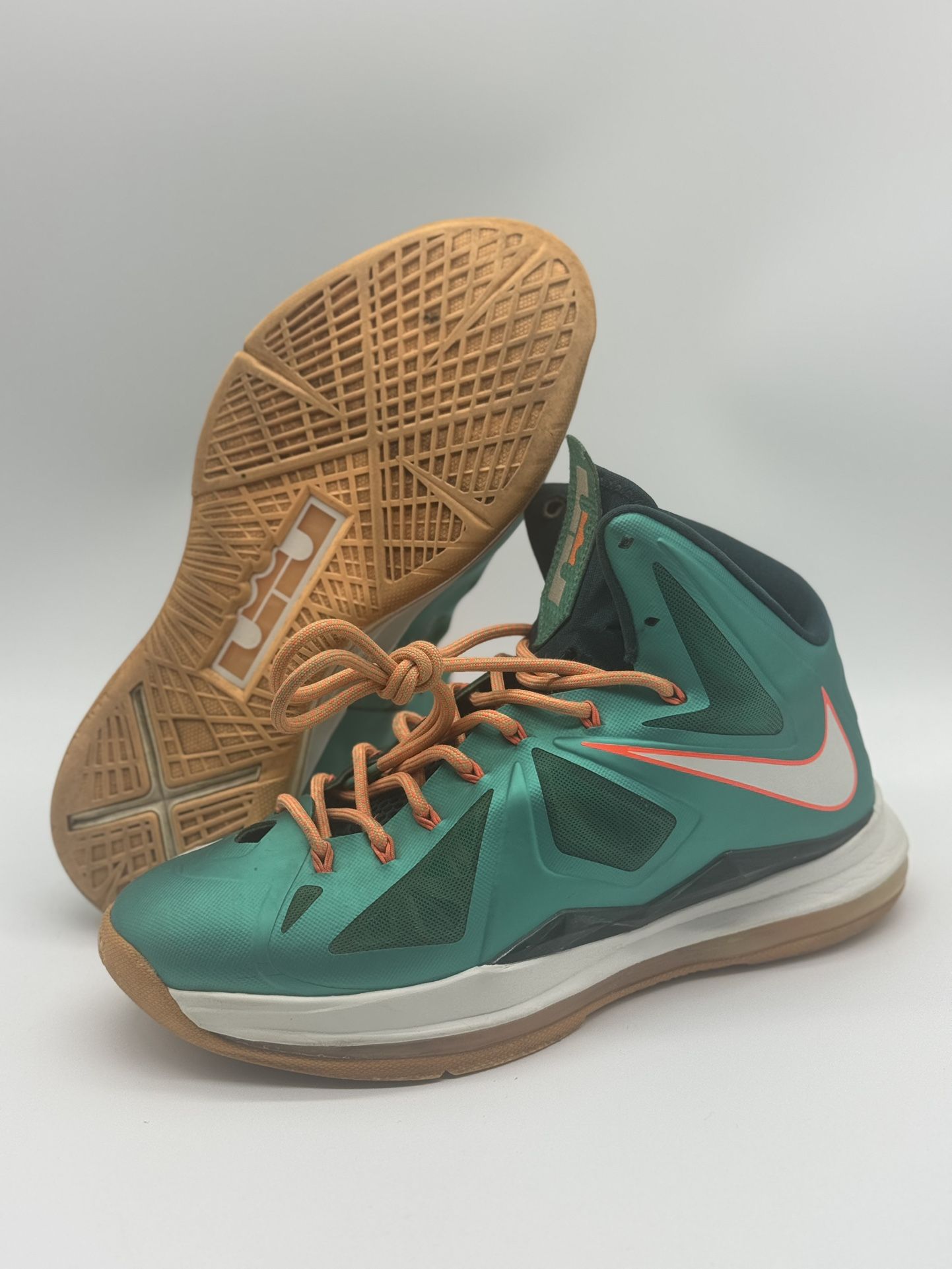 Nike LeBron 10 Miami Dolphins 2013 541100-302 Men’s Size 9 *No Insoles