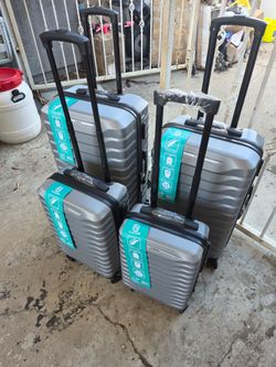 New finger 4 pc hardshell luggage set!
Individual also!
28" $45
26" $35
20" $25
18" $20