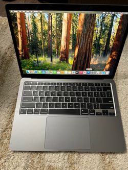 Apple MacBook M1 chip 2020  13 inch 8Gb RAM 256GB Storage. No scratch, no damage.