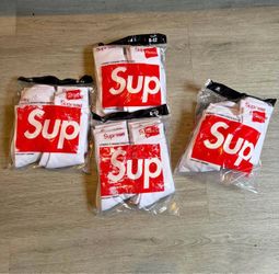 Supreme socks