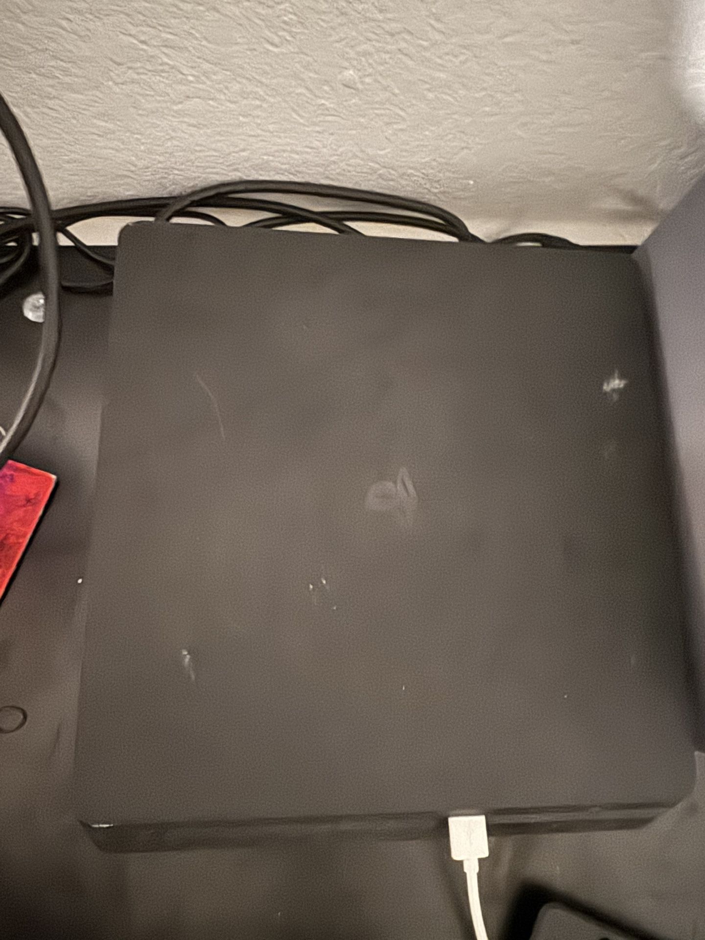 PS4 Plus 