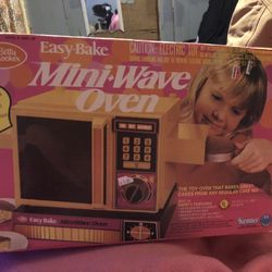 1978 Easy Bake Oven