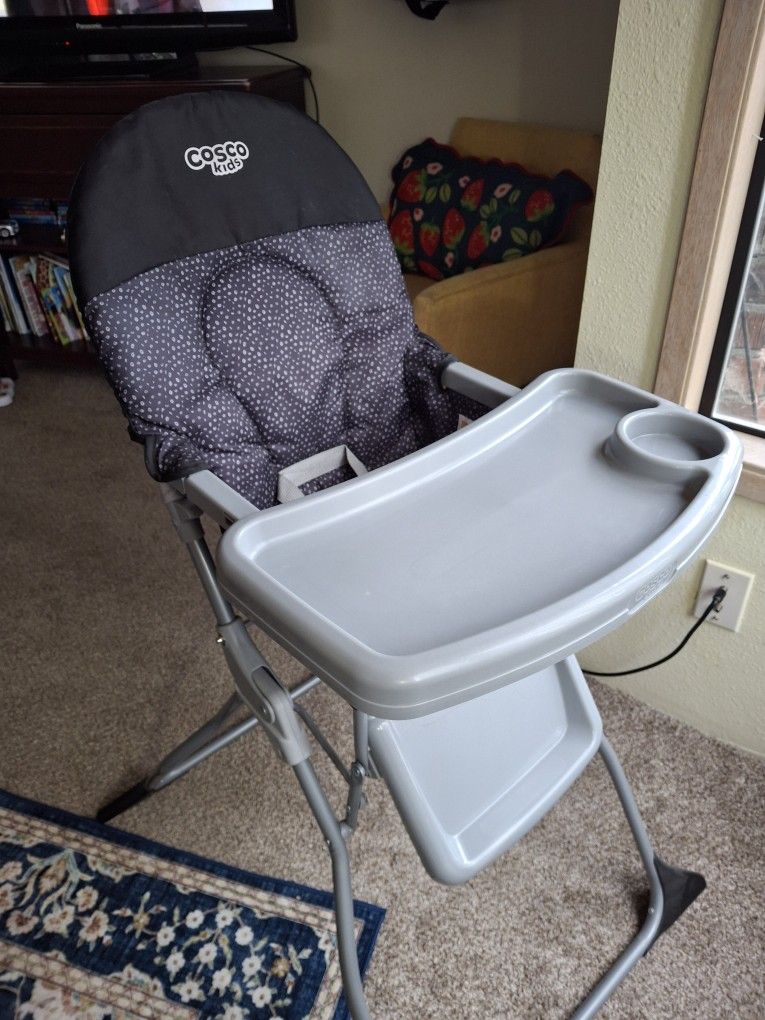 Collapsible Highchair