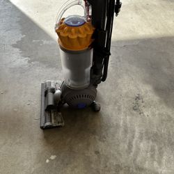 Dyson Ball Vacuum 