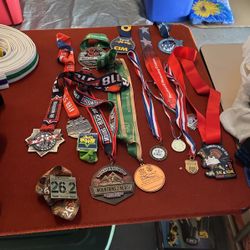 Lot Of 14 Running Marathon  Medals