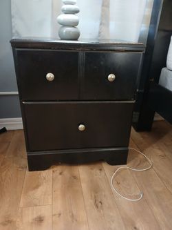 2 black night stands dressers