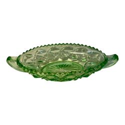 Vintage Imperial Glass Green Uranium Diamond Block 2 Handle Relish Pickle Dish