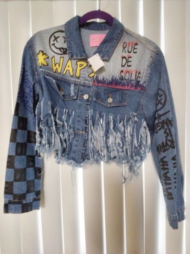 DENIM JACKET