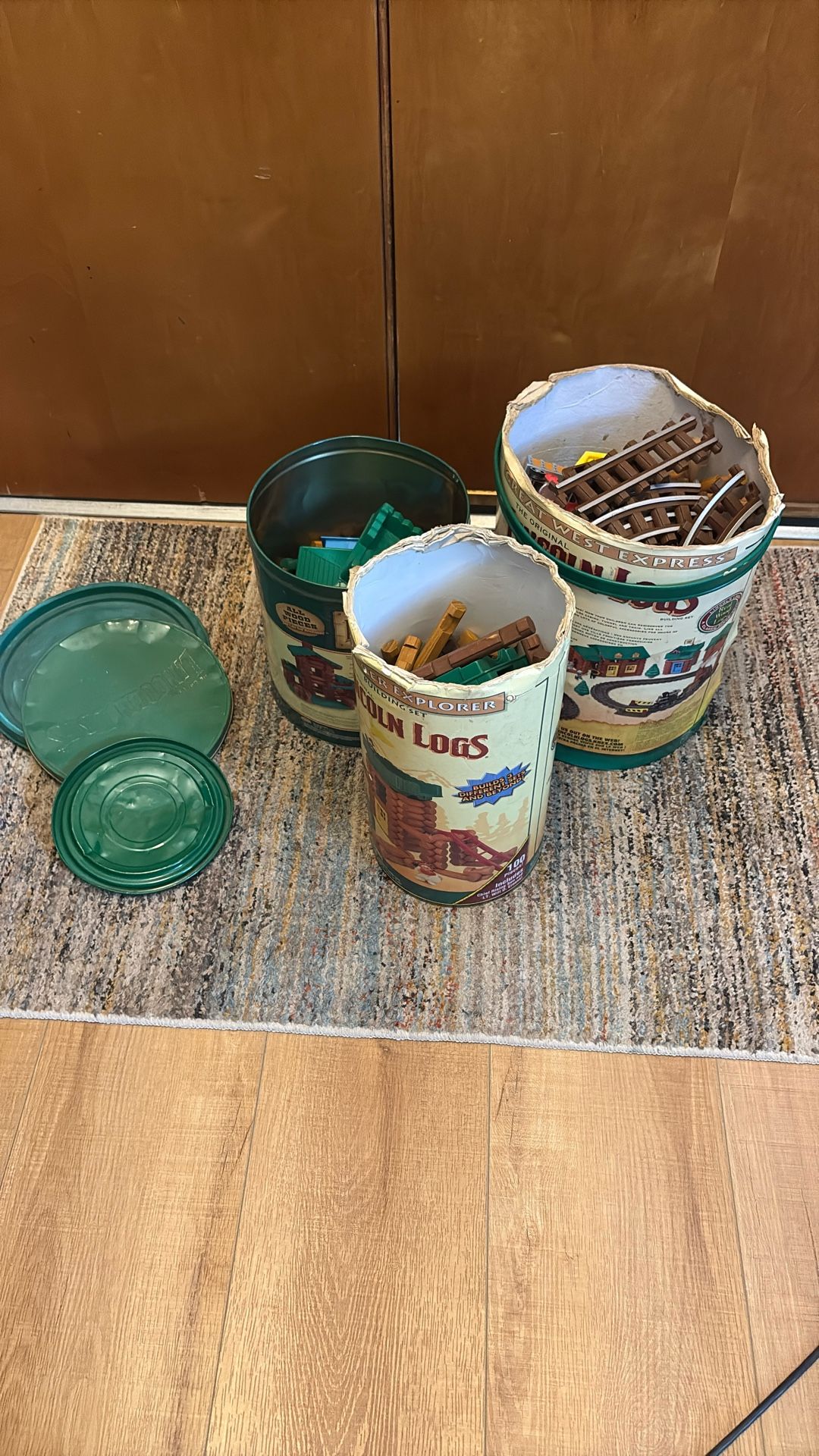 Lincoln Logs