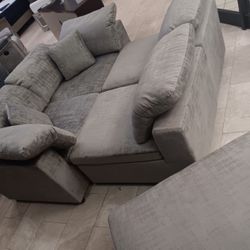 Summer Blowout Sale With Easy Financing And Delivery Available