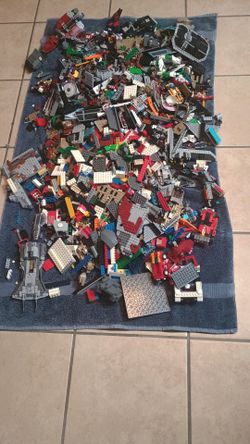 18 libras de Legos -no figurines - OILDALE