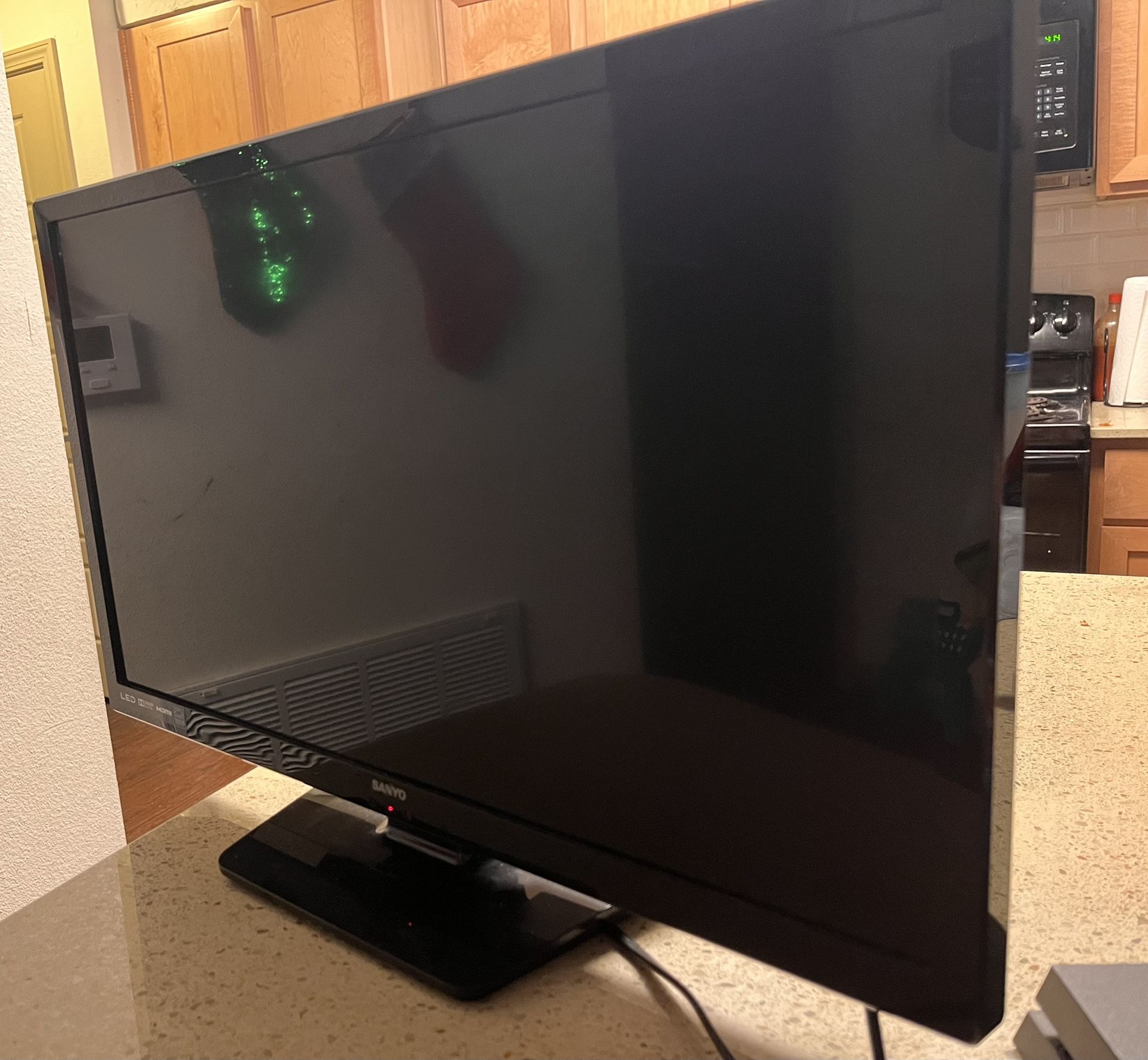25 “ Sanyo LED TV