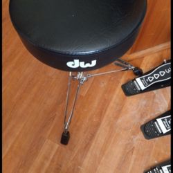 DW 3000 drummers Thron In Brand-New Condition 
