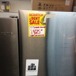 New Scratch & Dent Samsung Refrigerator For Only $425🤯💥!! With Six Months Of Warranty!!!