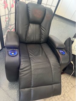 Power Recliner Chair with LED Cup Holders – Black – Works Great