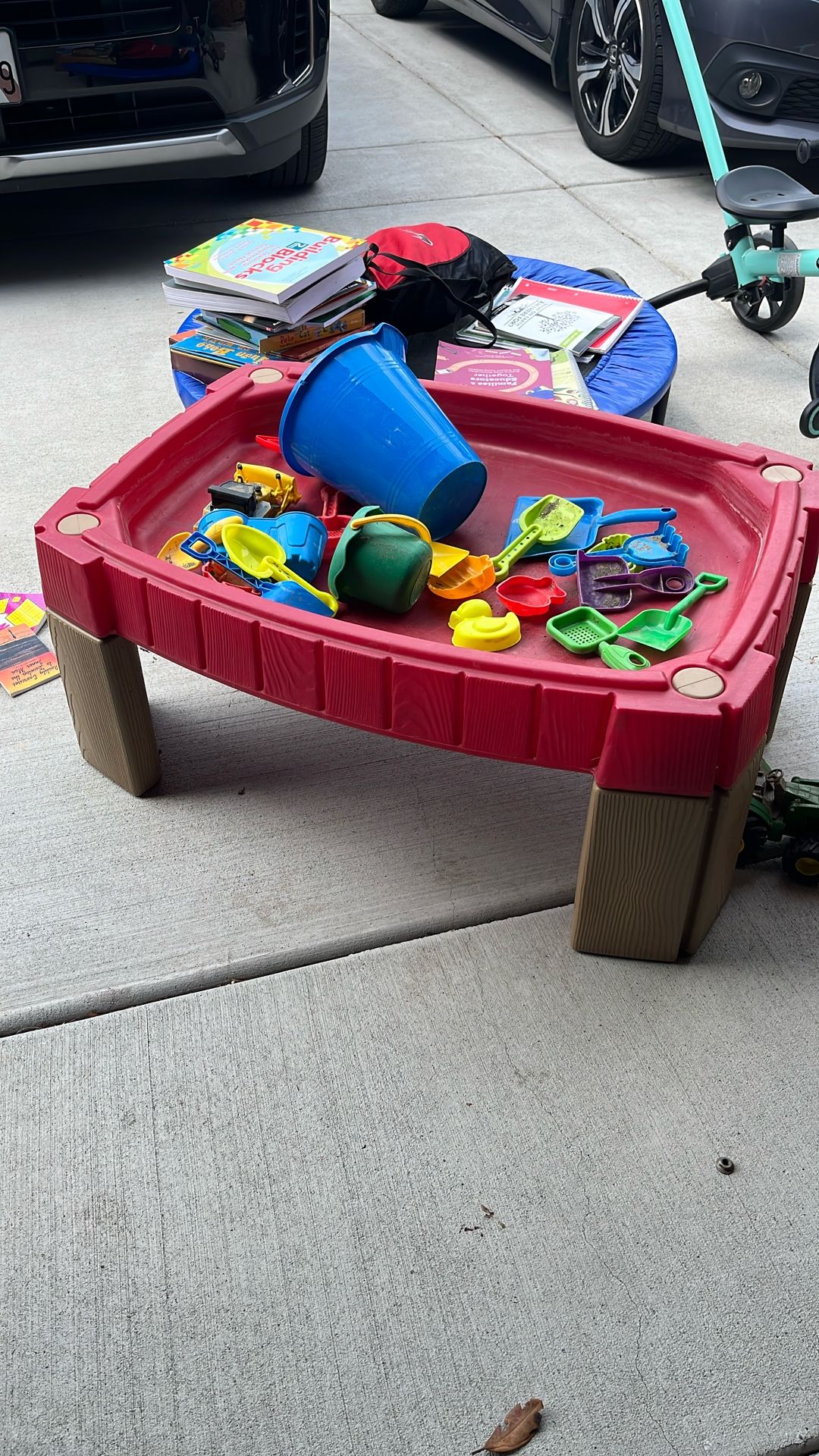 Sand Box With Lid