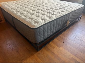 REGULAR KING SIZENATRESS AND BASE