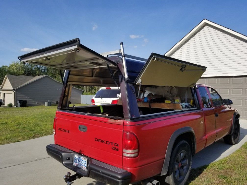 LEER camper shell for any 2 door dodge dakota 98 to2010 for Sale in ...