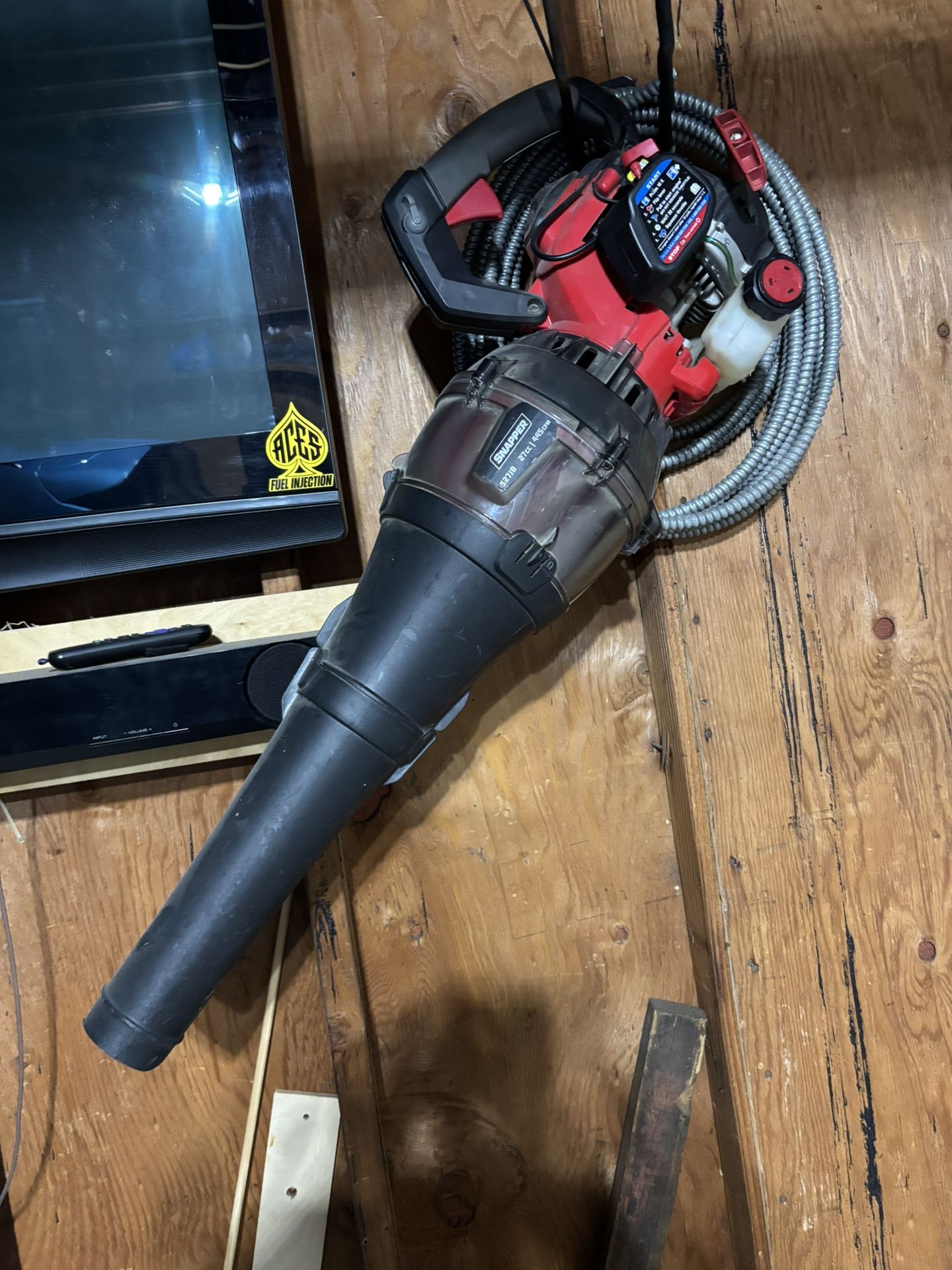 Leaf Blower