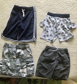Boy’s Shorts Size 5T-7Т $3.00 - 5.00
