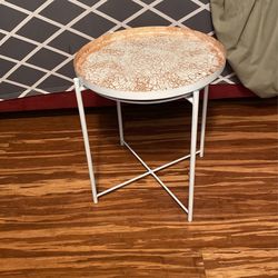 Beautiful Vintage French Country Elm Style Round Metal Table