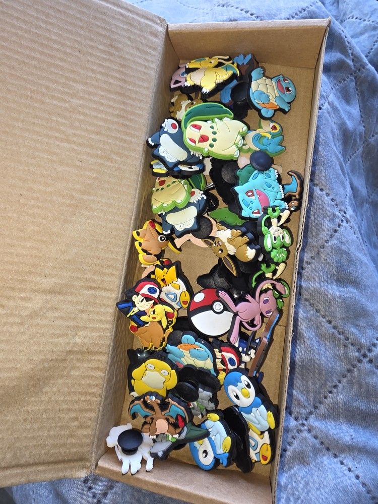 Lot Of Pokémon Croc Shoe Charms