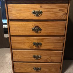 Dresser chest