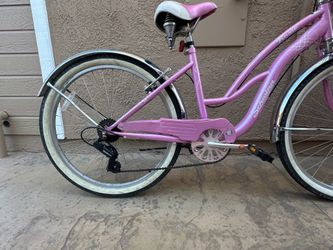 Schwinn Roxie 7 Speed Beach Cruiser Bike Shimano Springer Fork