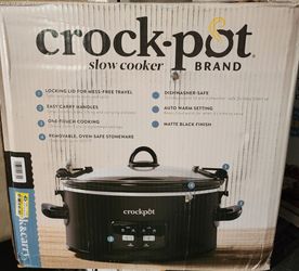 Crock-Pot Slow Cooker Matte Black Locking Lid