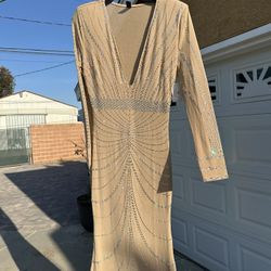 Windsor Dress Nude Gold  Size Large , Brand New