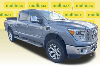 2017 Nissan TITAN XD