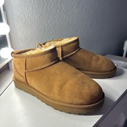 UGG Classic Ultra Mini