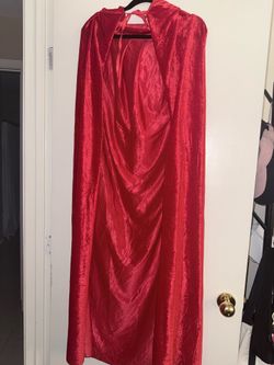 Red hooded cape - one size