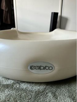 Keekaroo Peanut Changing Pad