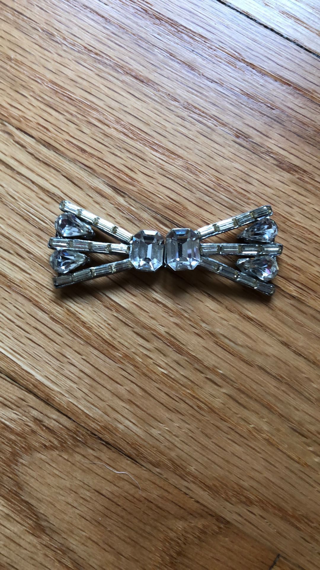 Rare Vintage Rhinestone Clip