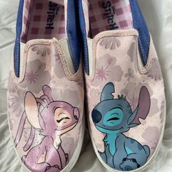 Disney Lilo And Stitch Size 9