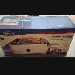 Roaster Oven Rival Select 18 qt US four-rotisserie with a buffet tray- NEVER USED