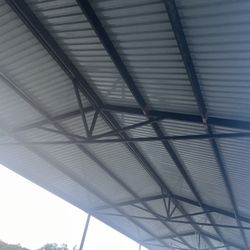 Lámina R Panel Trusses 