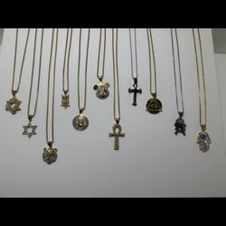 💎🔥 14K Gold Plated CZ Iced-Out Pendants – High Quality & Heavy Shine 🔥💎