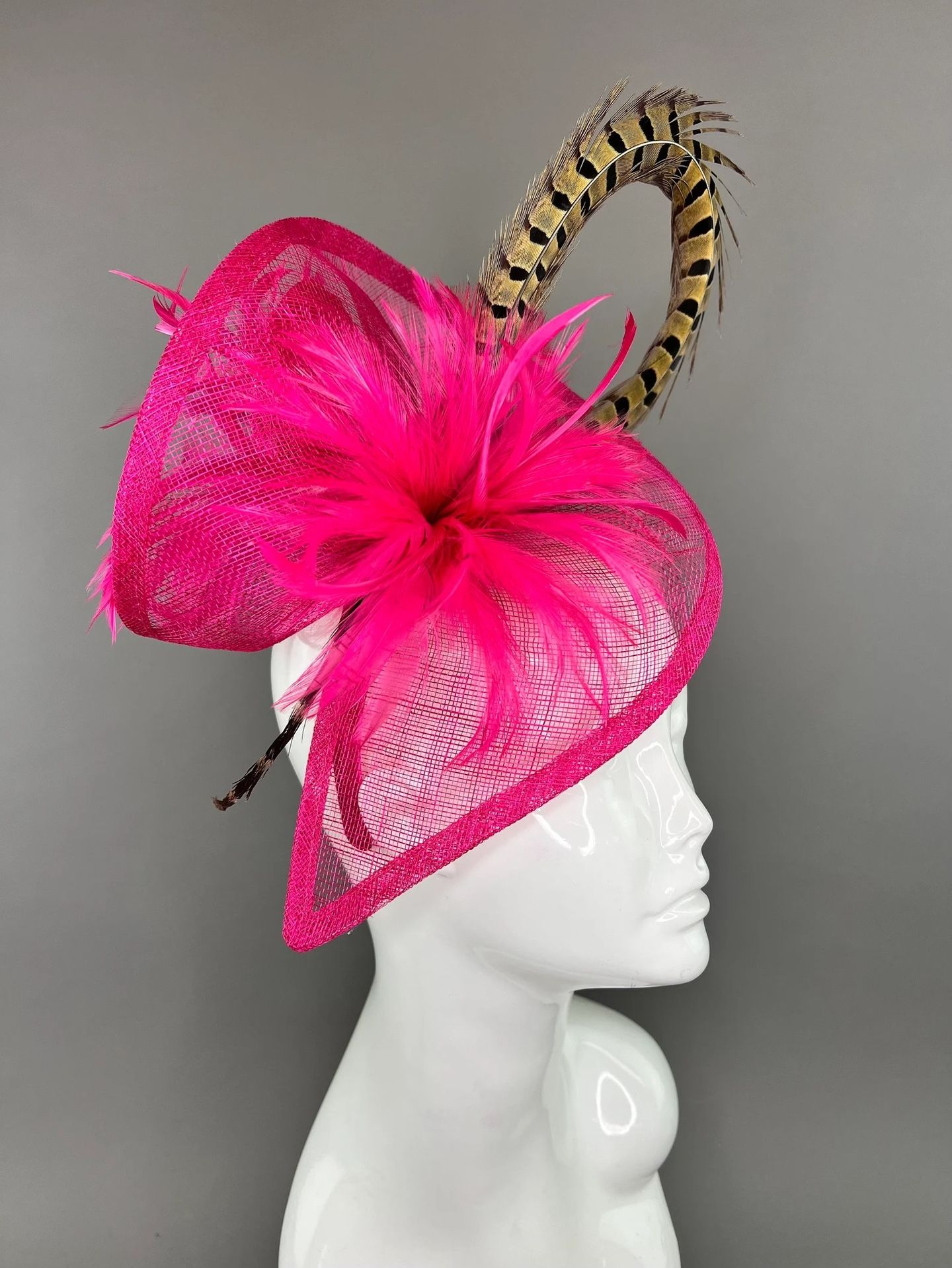 Derby Hat Fascinatior Pink And Feather 