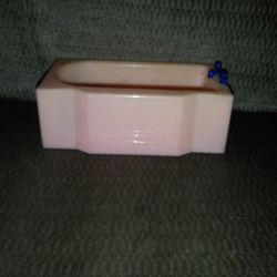 Vintage Revival Doll House Tub Pink
