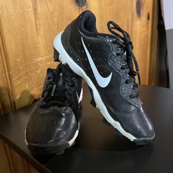 Nike Kids Alpha Huarache 4 Keystone size 2Y baseball cleats