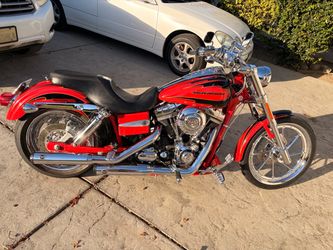 2017 Hardly Davidson  CVO Dyna